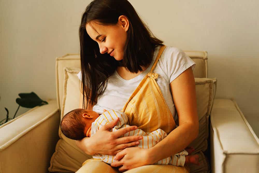 La lactancia materna: alimento vital para tu bebé y tu conexión emocional